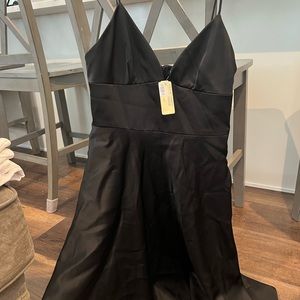 NWT ** little Black dress Size 6 L’Agence